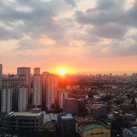 אפרטהוטל Mandaluyong Ronz Deca Hills מראה חיצוני תמונה