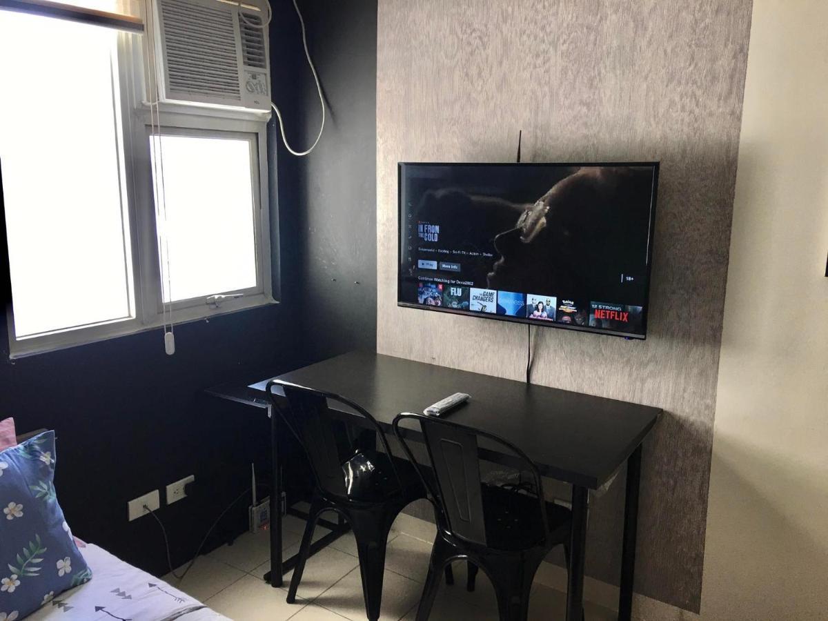 אפרטהוטל Mandaluyong Ronz Deca Hills מראה חיצוני תמונה